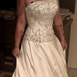 Size 8 wedding dress